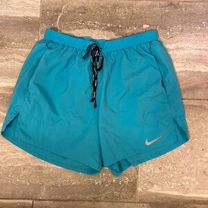 Nike Stride 5" Shorts